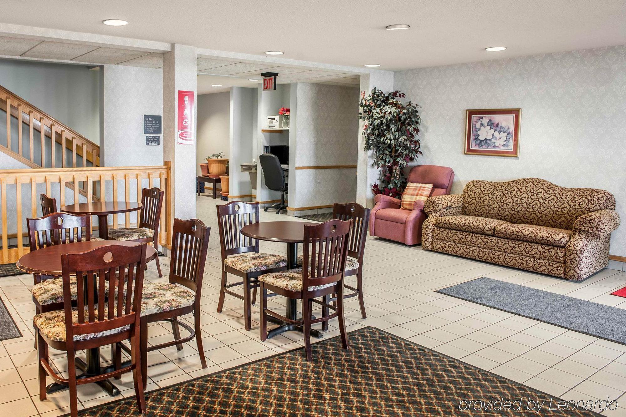 Econo Lodge West Lafayette Exteriör bild