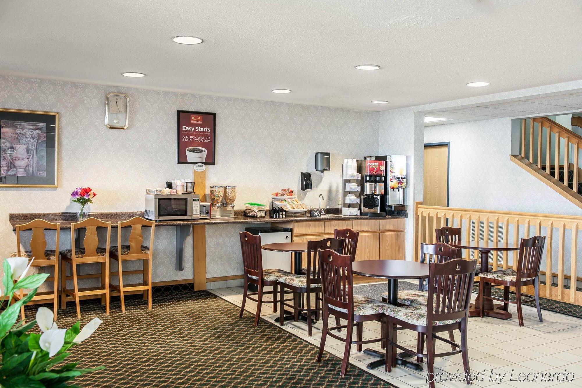 Econo Lodge West Lafayette Exteriör bild
